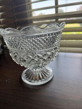 Vintage Anchor Hocking Wexford Crystal Footed Compote